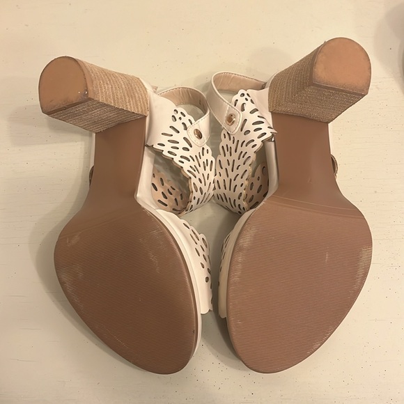 Pink Martini heels, perfect for wedding season! - Picture 5 of 5